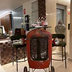 Buendia - Centro 3*