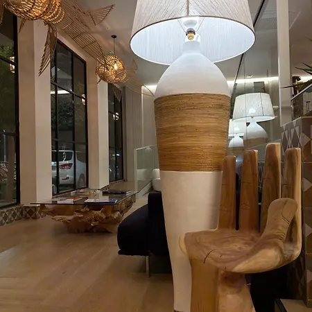 Lägenhetshotell Buendia - Centro 3*