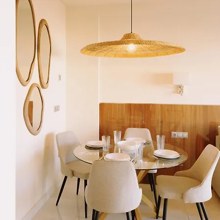 Lägenhetshotell Buendia - Centro 3*