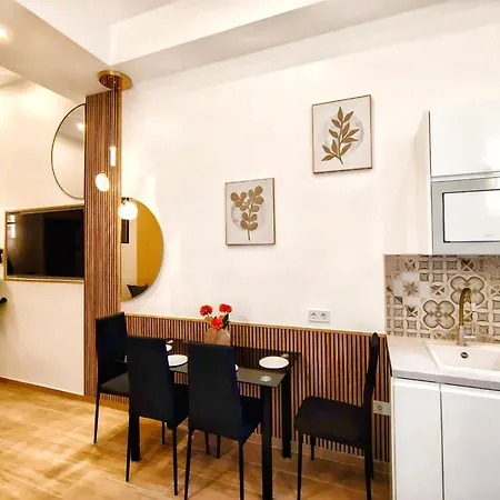 Aparthotel Buendia - Centro 3*