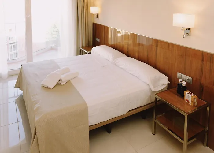 Aparthotel Buendia - Centro 3*