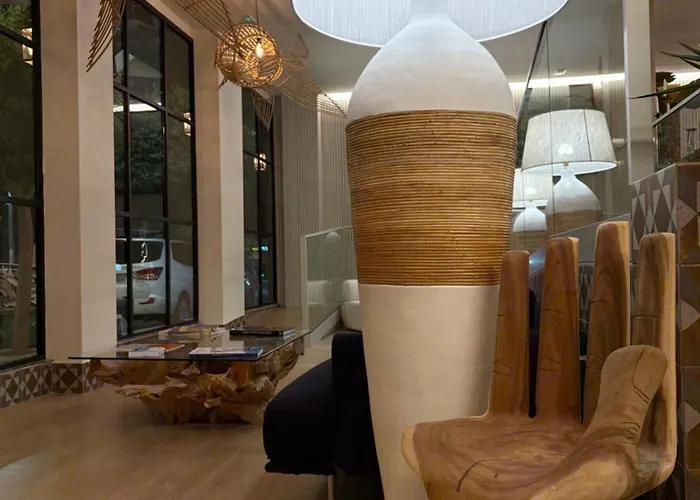 Lejlighedshotel Buendia - Centro 3*