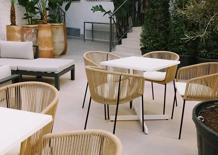 Aparthotel Buendia - Centro