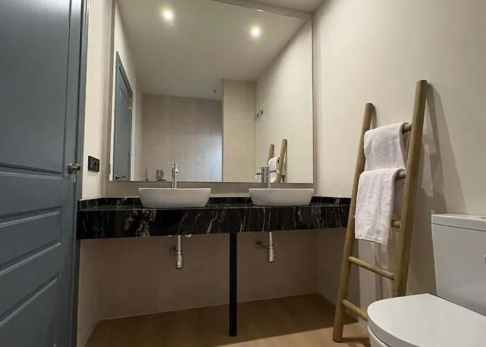 Buendia - Centro Aparthotel 3*