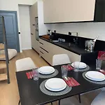 Buendia - Centro 3*