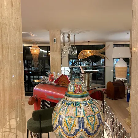 Lejlighedshotel Buendia - Centro 3*