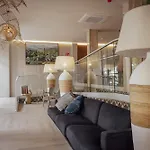 Aparthotel Buendia - Centro 3*