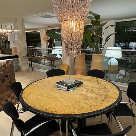 Lejlighedshotel Buendia - Centro